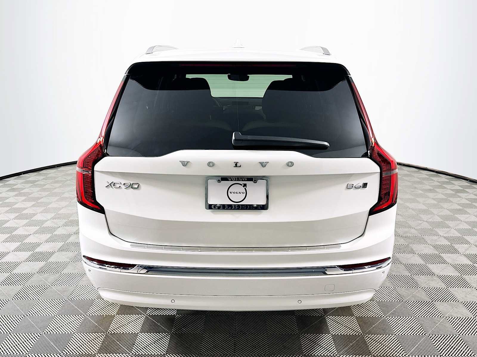 New 2026 Volvo XC90 B6 Plus w/ Protection Package Premier image 6