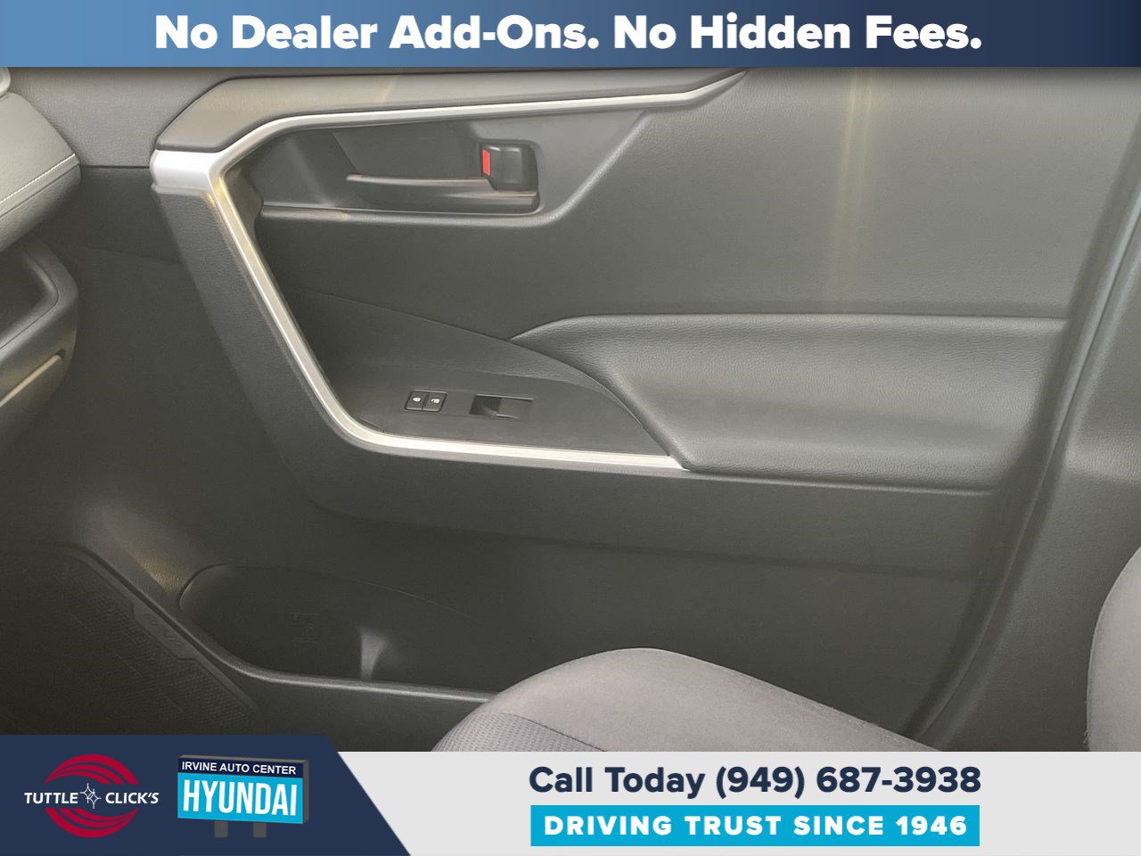 Used 2020 Toyota RAV4 LE w/ All Weather Liner Package FWD image 26
