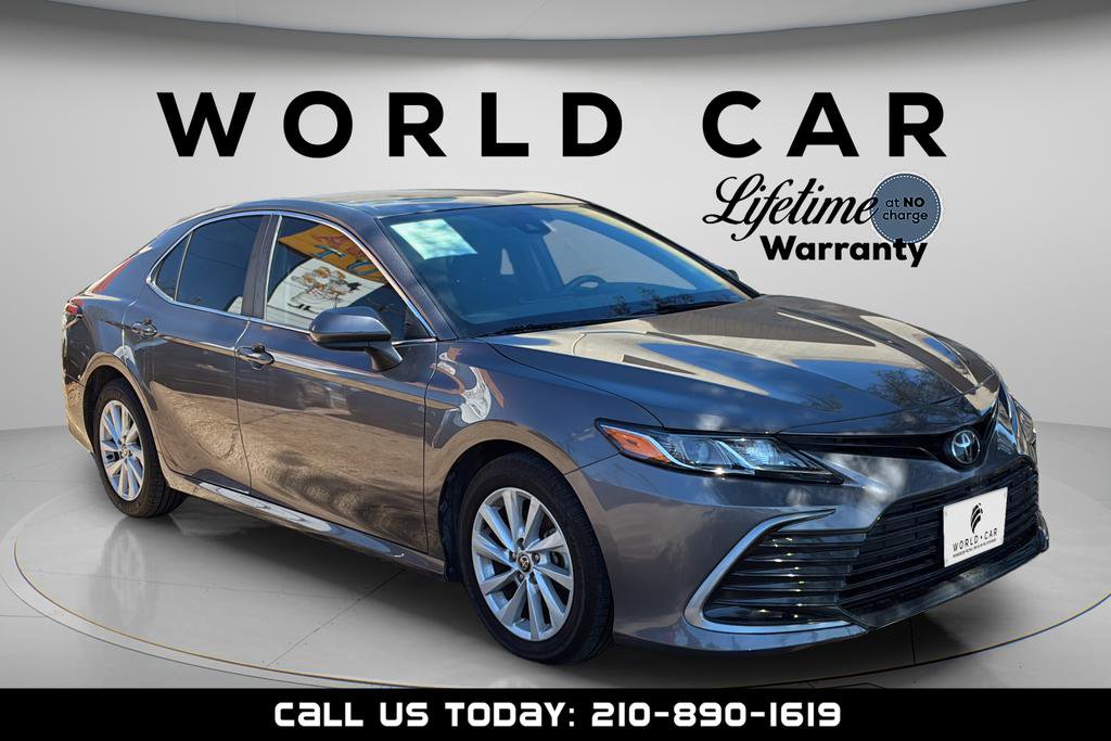 Used 2021 Toyota Camry LE FWD image 18