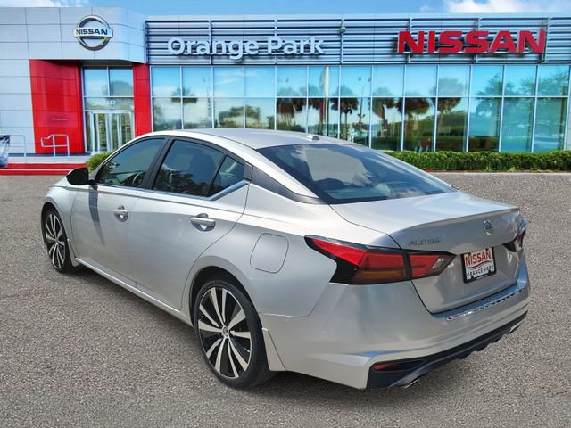 Used 2019 Nissan Altima 2.5 SR w/ SR Premium Package image 3