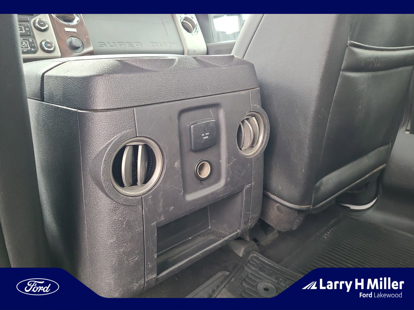 Used 2015 Ford F350 Lariat w/ Lariat Ultimate Package image 29