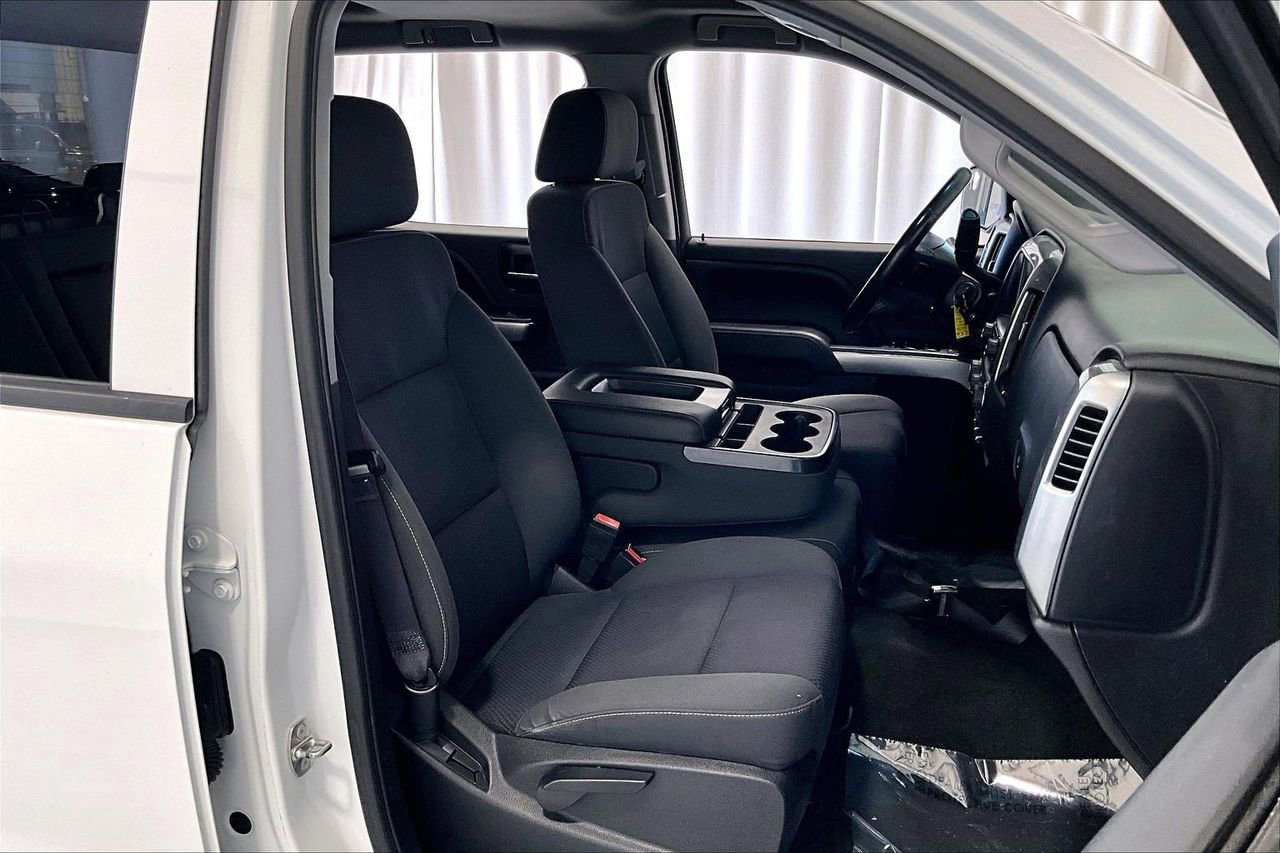 Used 2016 Chevrolet Silverado 1500 LT w/ All Star Edition RWD image 6