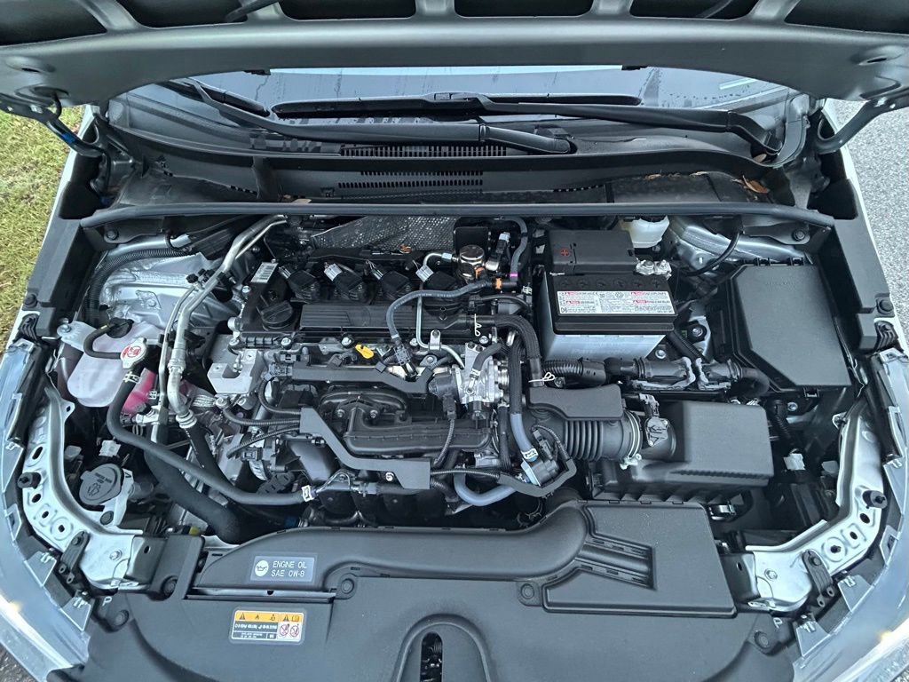 Used 2025 Toyota Corolla SE FWD image 11