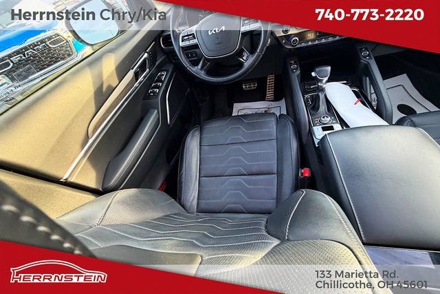 Used 2022 Kia Telluride SX w/ SX Prestige Package image 10