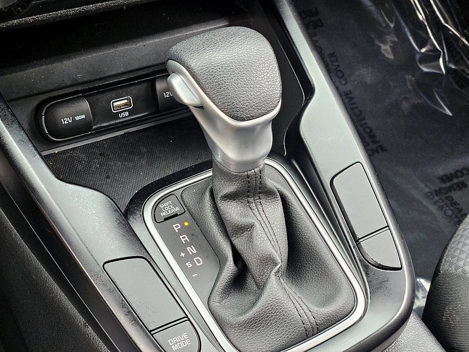 Used 2022 Kia Soul LX image 22