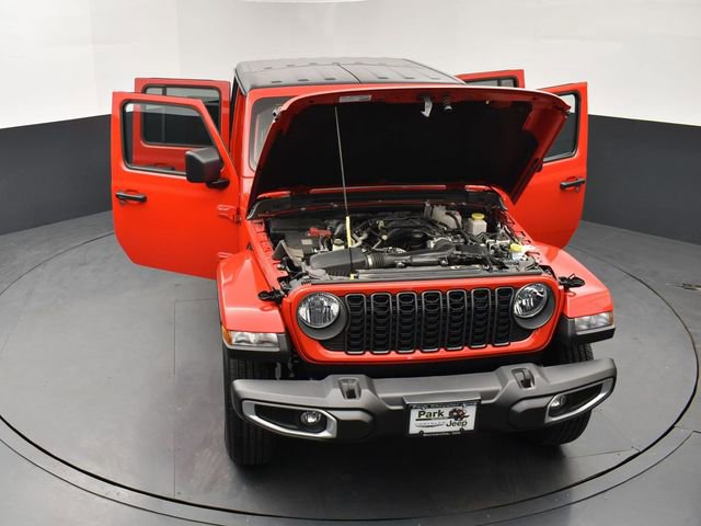 Used 2024 Jeep Gladiator Sport image 25