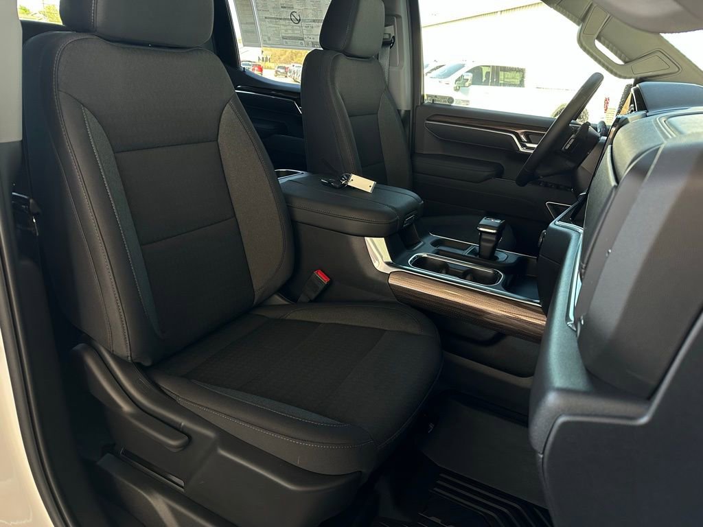New 2026 Chevrolet Silverado 1500 LT image 16