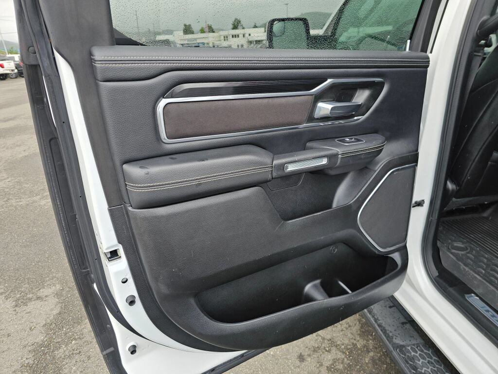 Used 2022 RAM 1500 Laramie RWD image 17