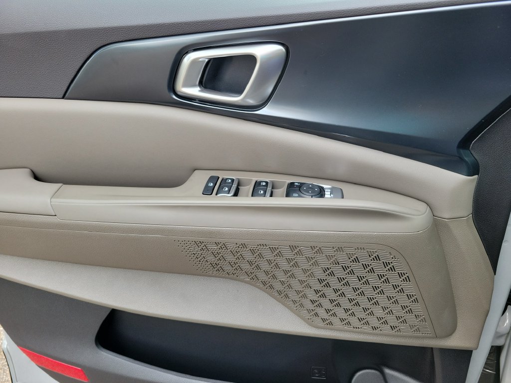 New 2027 Kia Carnival LXS FWD image 24