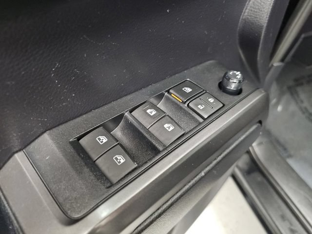 Used 2020 Toyota Tacoma TRD Off-Road w/ Technology Package AWD/4WD image 12