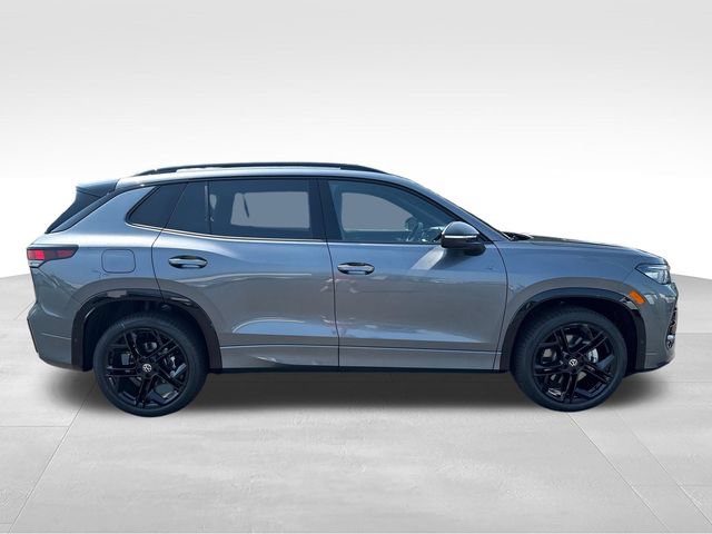 New 2026 Volkswagen Tiguan SE R-Line AWD/4WD image 8