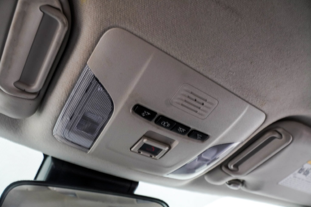 Used 2022 Toyota Corolla LE FWD image 35