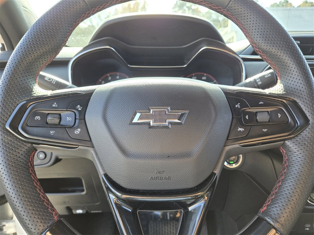 Used 2023 Chevrolet TrailBlazer RS w/ Convenience Package image 27