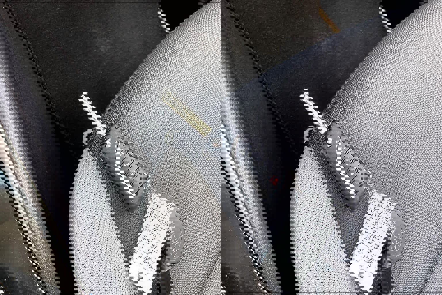 Used 2025 Toyota Corolla LE FWD image 14