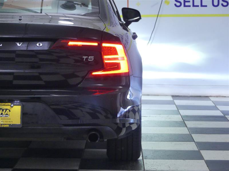 Used 2018 Volvo S90 T5 Momentum w/ Convenience Package FWD image 36