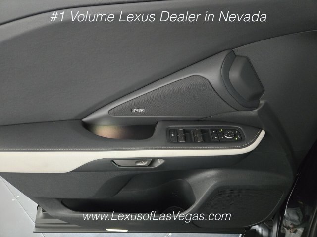 New 2026 Lexus TX 500h AWD image 17
