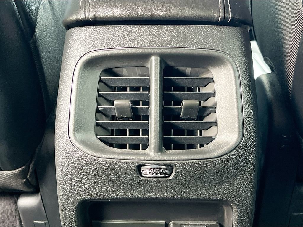 Used 2022 Jeep Cherokee Latitude Lux image 23