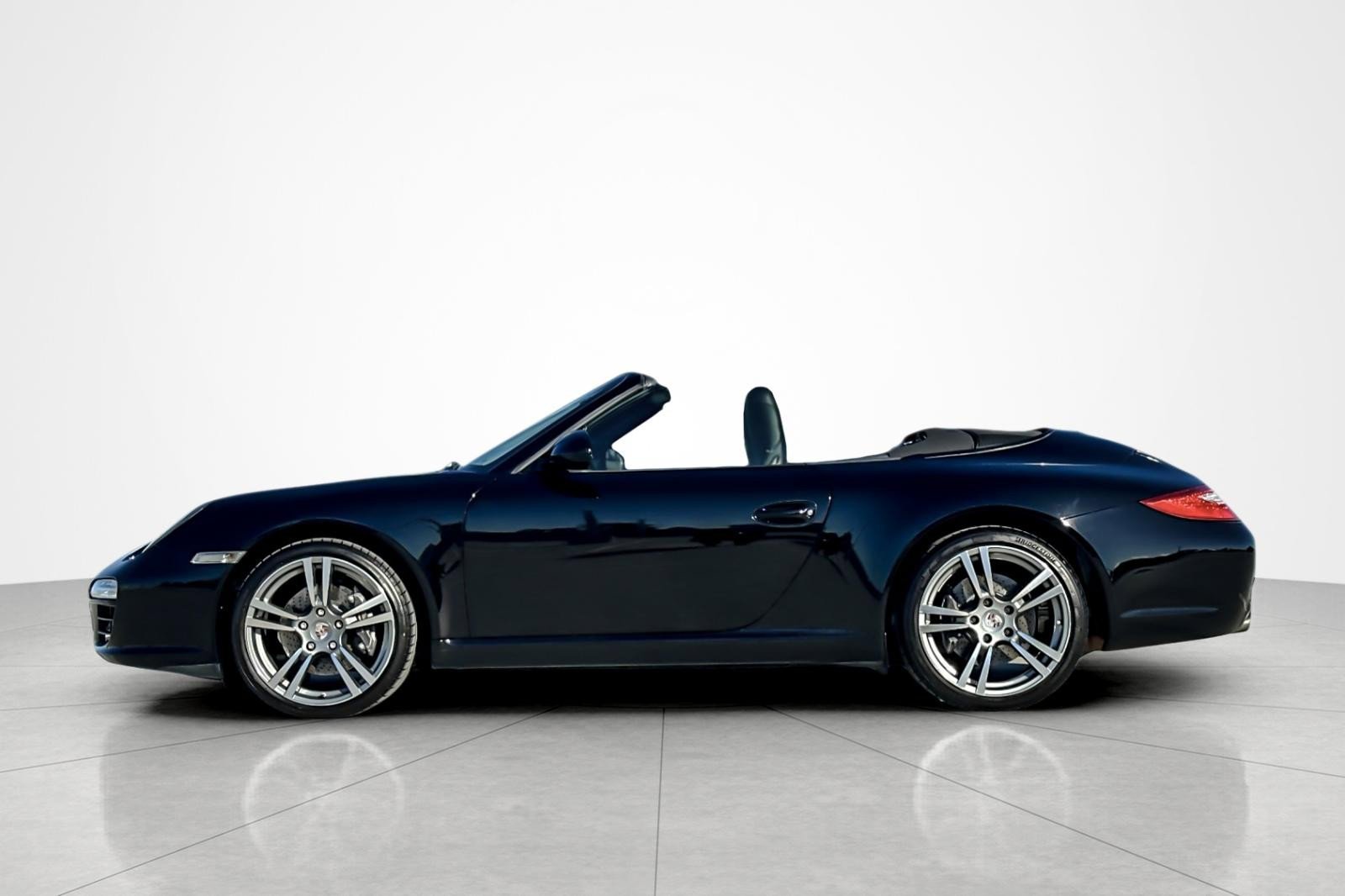 Used 2012 Porsche 911 Carrera Black Edition image 2