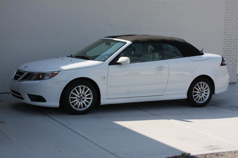 Used 2009 Saab 9-3 2.0T image 16