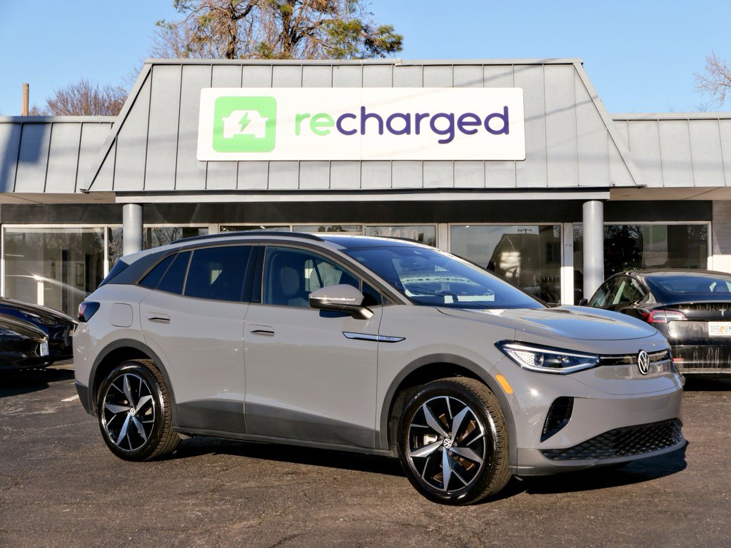 Used 2024 Volkswagen ID.4 Pro S image 4