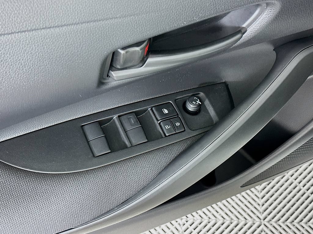 Used 2025 Toyota Corolla Hybrid Sedan FWD image 22