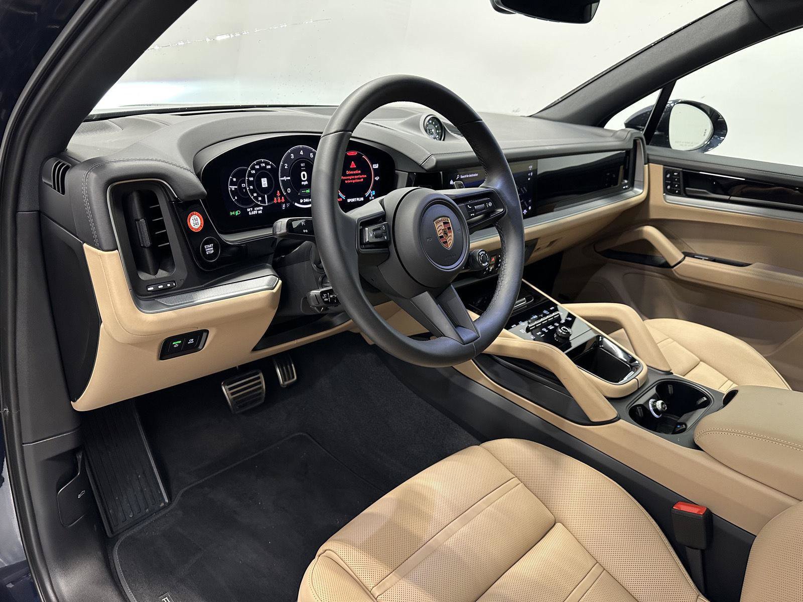 Used 2026 Porsche Cayenne S AWD/4WD image 4
