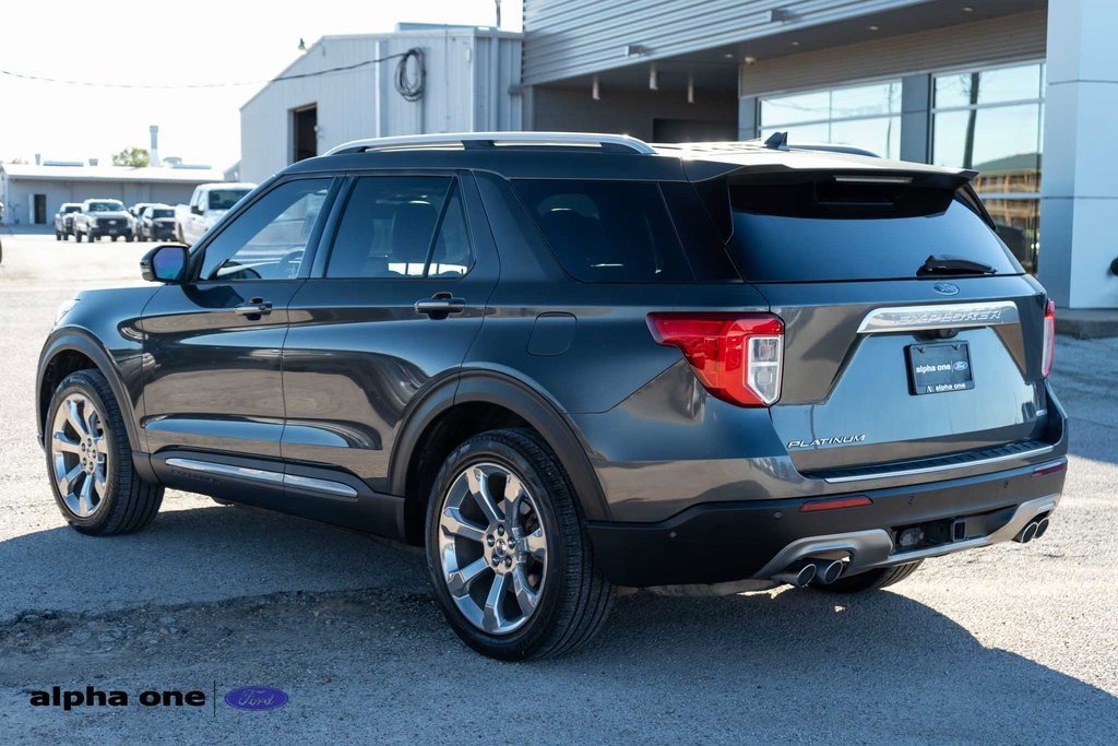 Used 2020 Ford Explorer Platinum w/ Premium Technology Package image 9