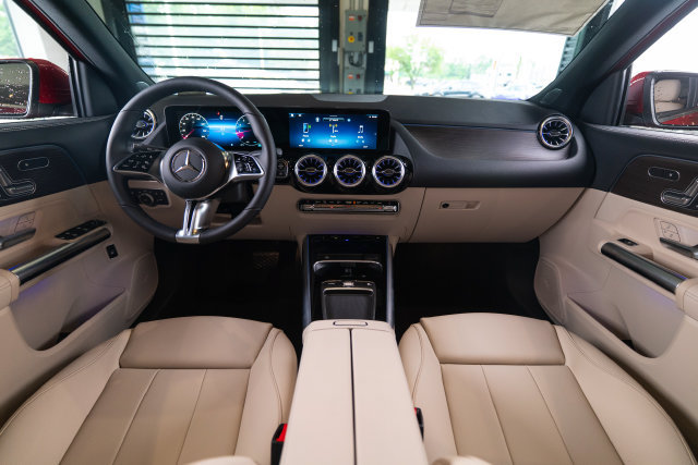 New 2026 Mercedes-Benz GLA 250 4MATIC image 12