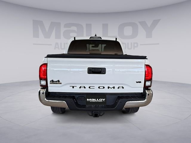Used 2023 Toyota Tacoma SR5 AWD/4WD image 4