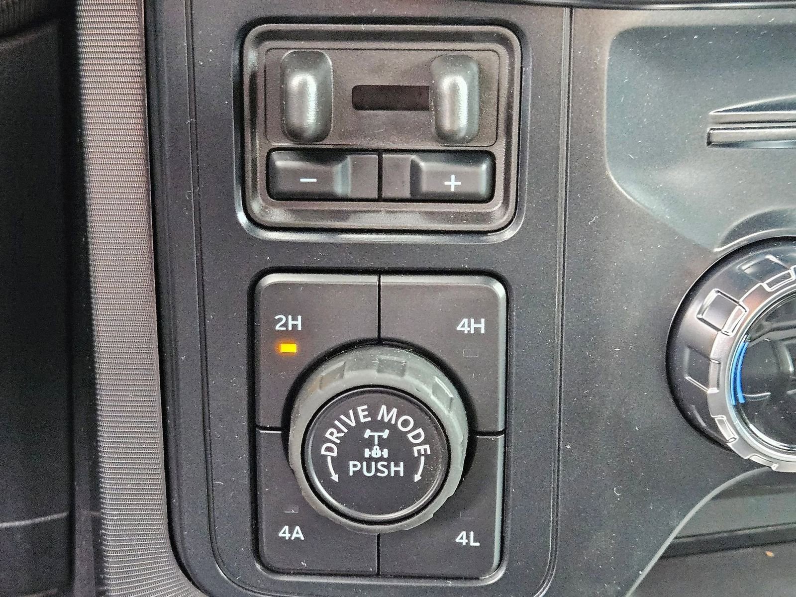 New 2026 Ford F150 Platinum w/ Equipment Group 702A High AWD/4WD image 19