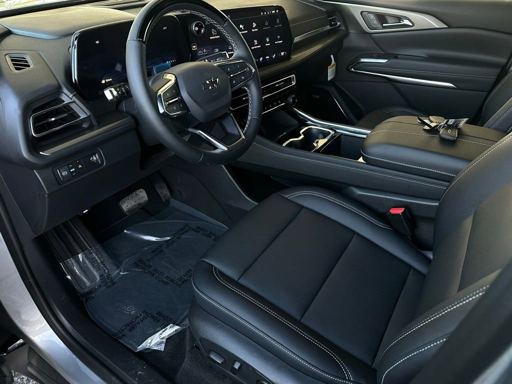 New 2026 Chevrolet Traverse LT w/ Enhanced Driving Package image 10