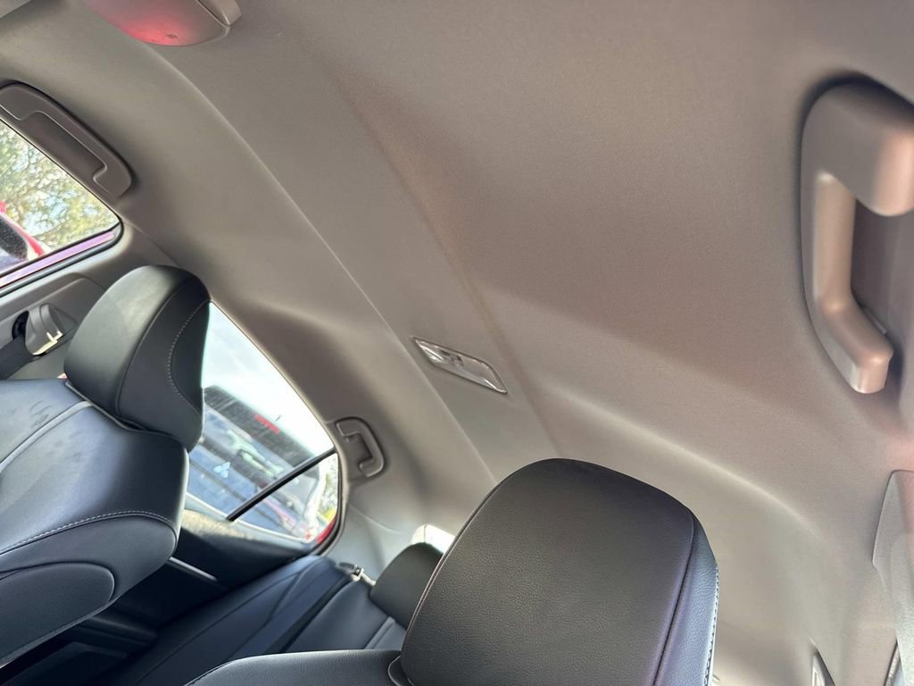 Used 2024 Toyota Camry SE image 42