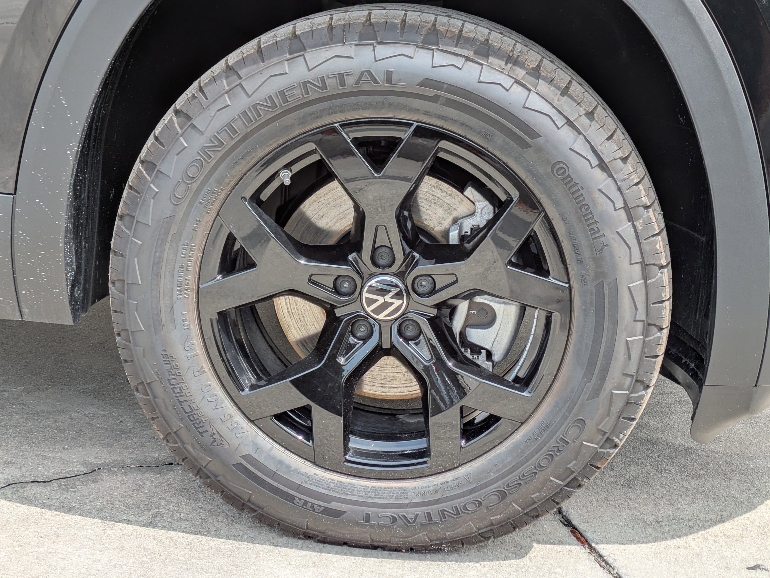 New 2026 Volkswagen Atlas Peak Edition image 11