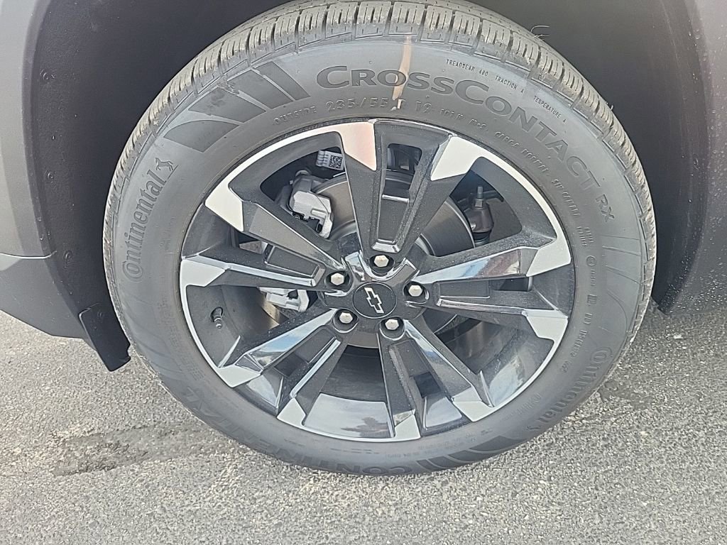 New 2026 Chevrolet Equinox RS w/ Convenience Package III AWD/4WD image 14