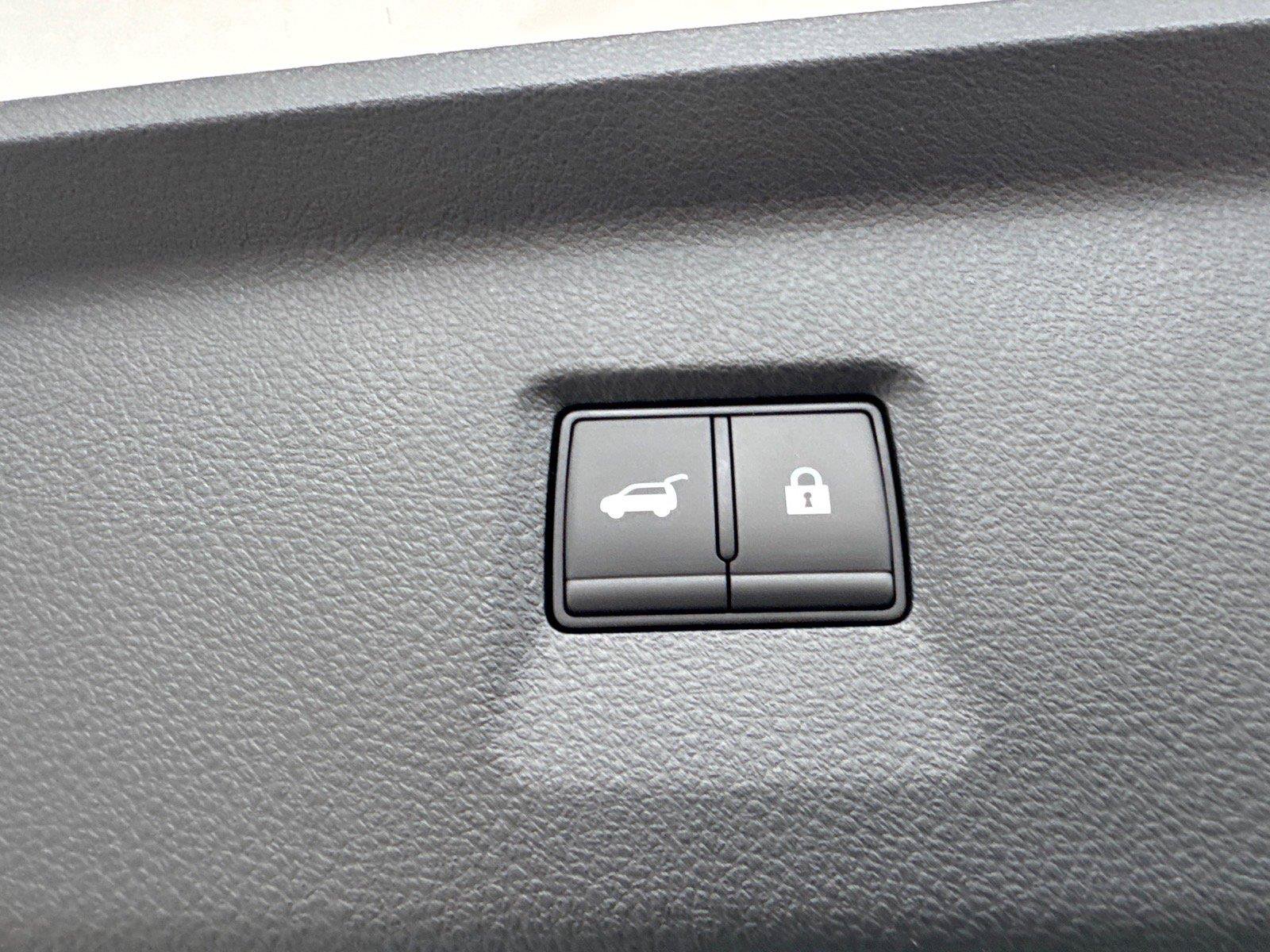 Used 2022 Toyota 4Runner Limited AWD/4WD image 41