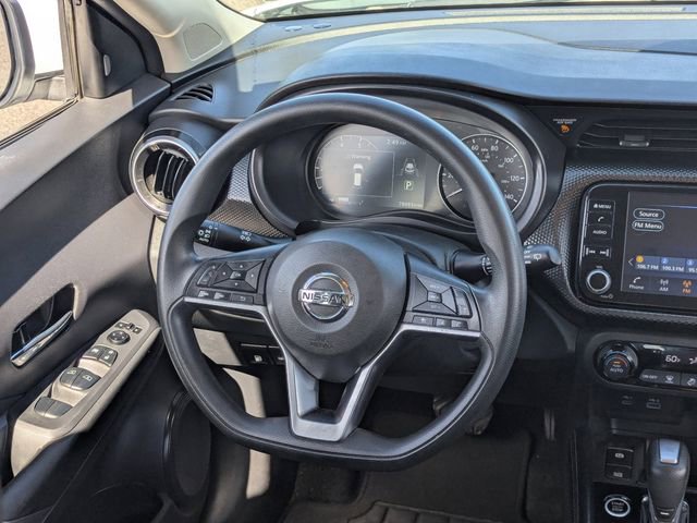 Used 2021 Nissan Kicks SV image 15