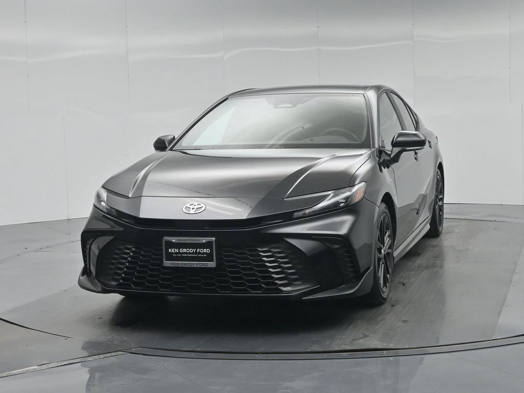 Used 2026 Toyota Camry SE FWD image 56