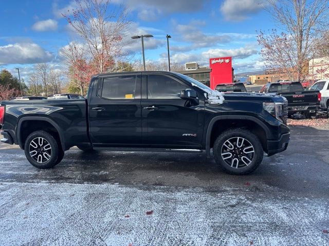 Used 2022 GMC Sierra 1500 AT4 w/ AT4 Preferred Package image 5
