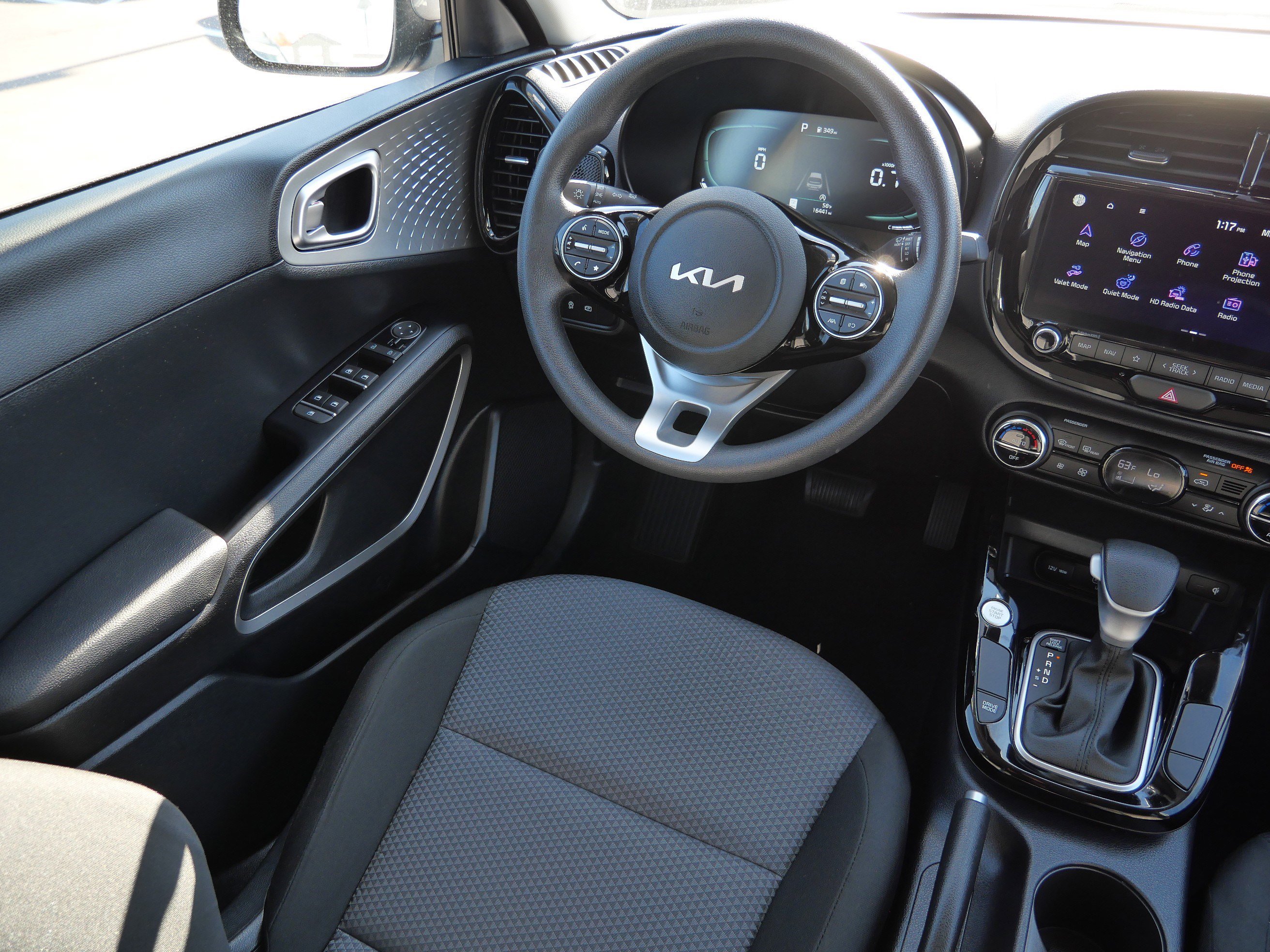 Used 2023 Kia Soul S image 9