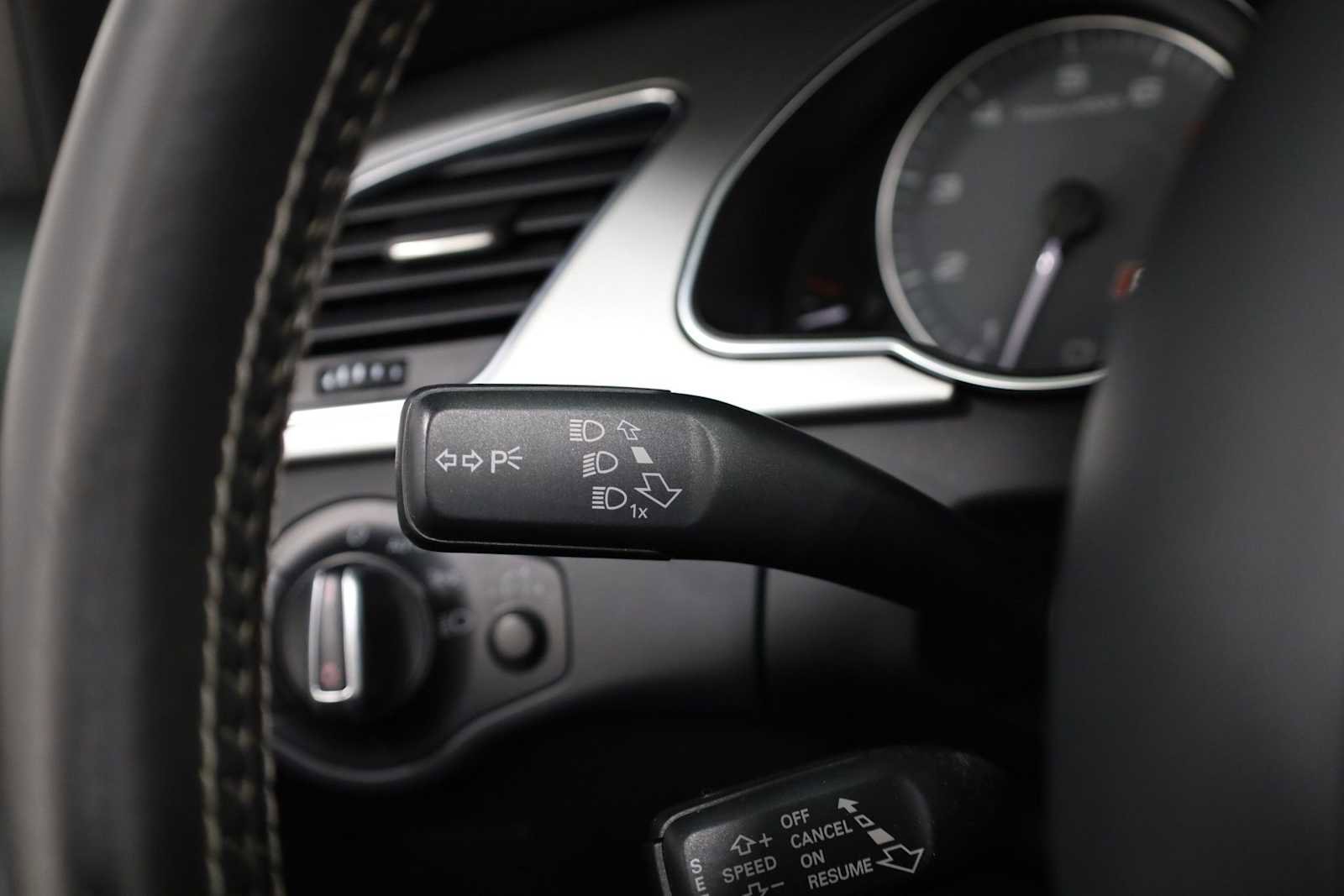 Used 2011 Audi S5 Prestige w/ Prestige Pkg image 28