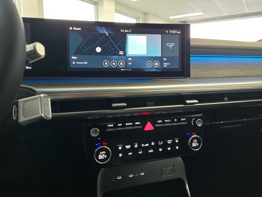 New 2026 Hyundai Ioniq 9 SEL image 24