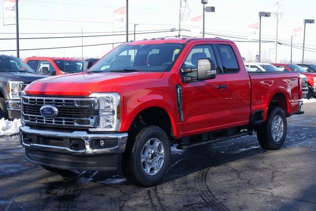 New 2026 Ford F250 XLT w/ FX4 Off-Road Package AWD/4WD image 6