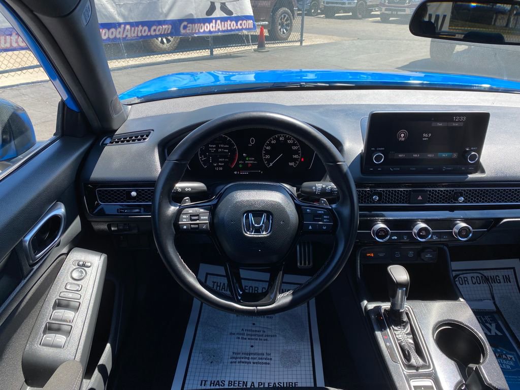 Used 2025 Honda Civic Sport image 19