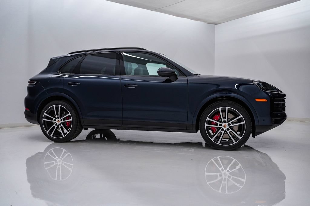 New 2026 Porsche Cayenne S AWD/4WD image 9