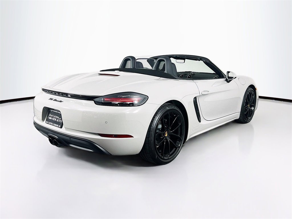 New 2025 Porsche 718 Boxster image 9