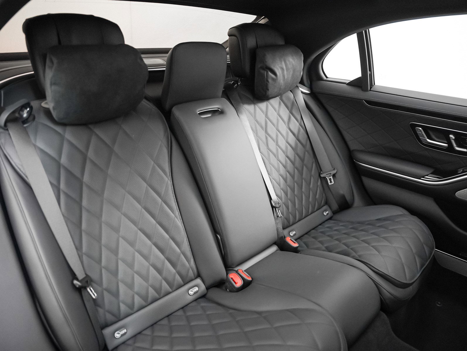 New 2026 Mercedes-Benz S 580 4MATIC Sedan image 10