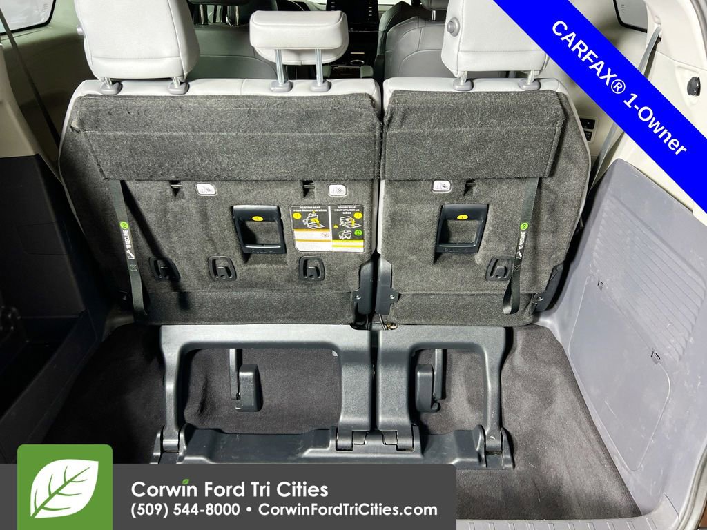 Used 2023 Toyota Sienna XLE w/ XLE Plus Package image 14