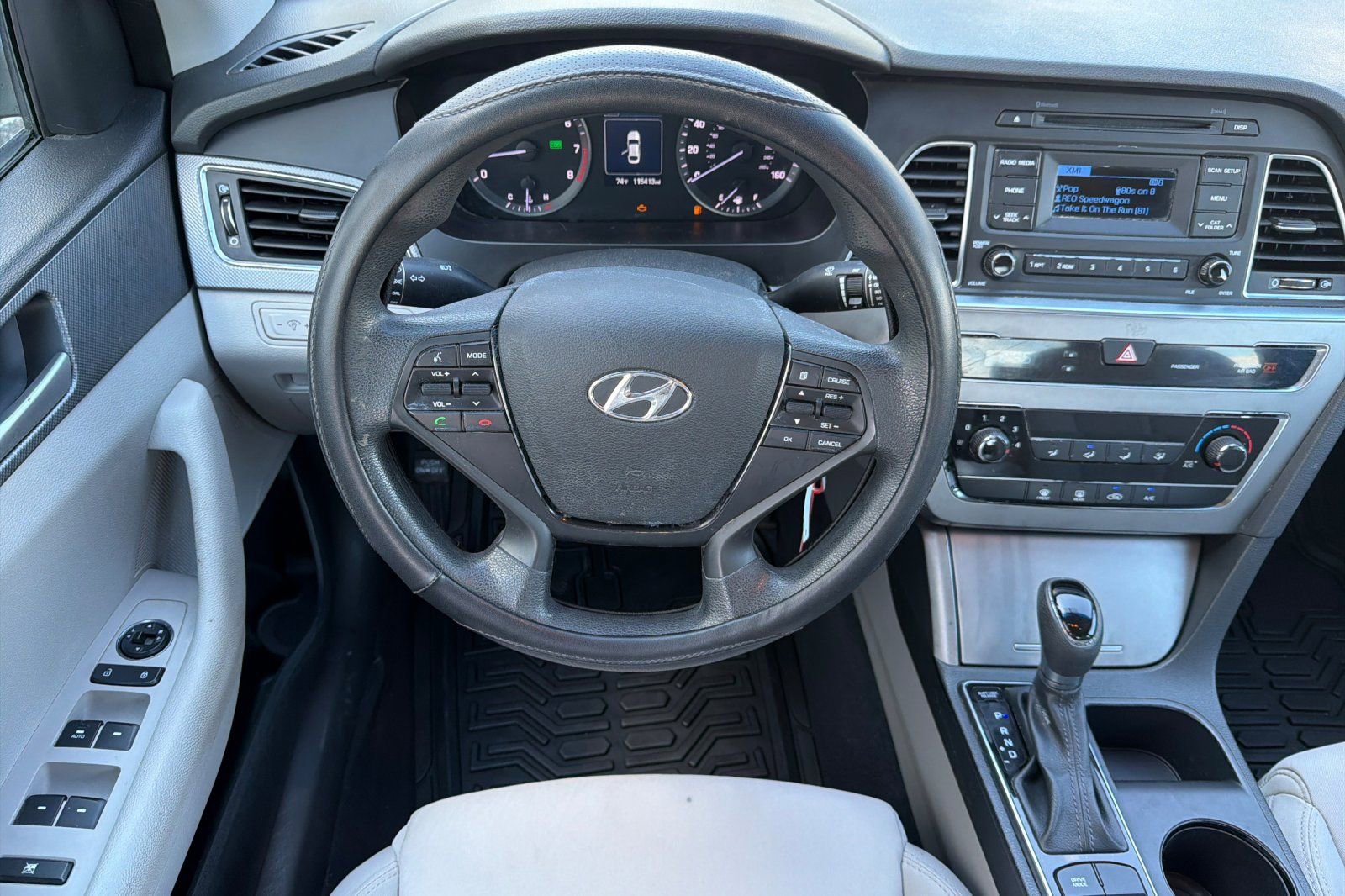 Used 2015 Hyundai Sonata SE image 14
