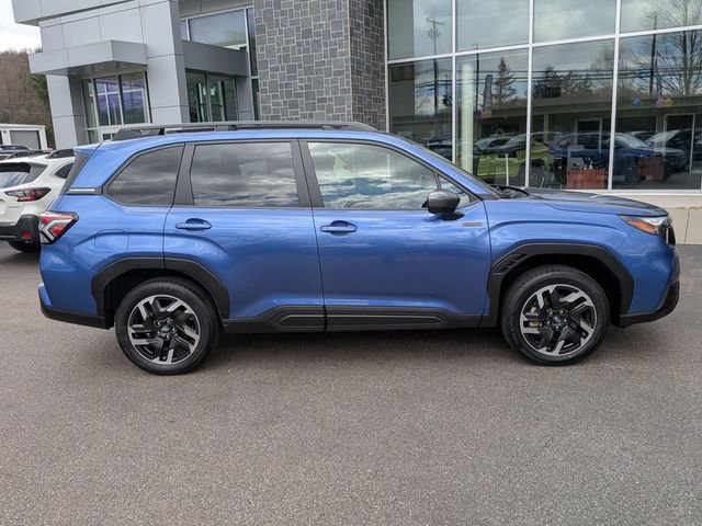 Certified 2025 Subaru Forester Premium AWD/4WD image 2