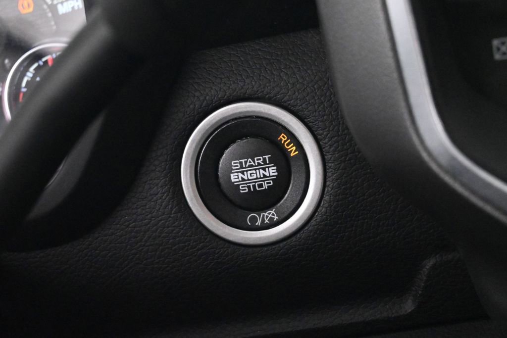Used 2024 RAM 2500 Big Horn AWD/4WD image 36